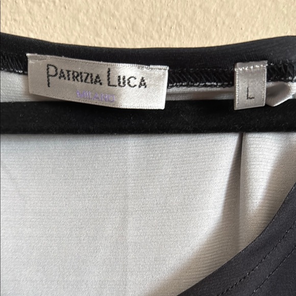 Patrizia Luca Mulano Elegant butterfly Black and Blue Women's Top - Picture 2 of 3